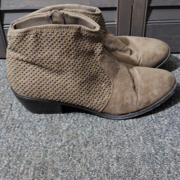 target studded boots